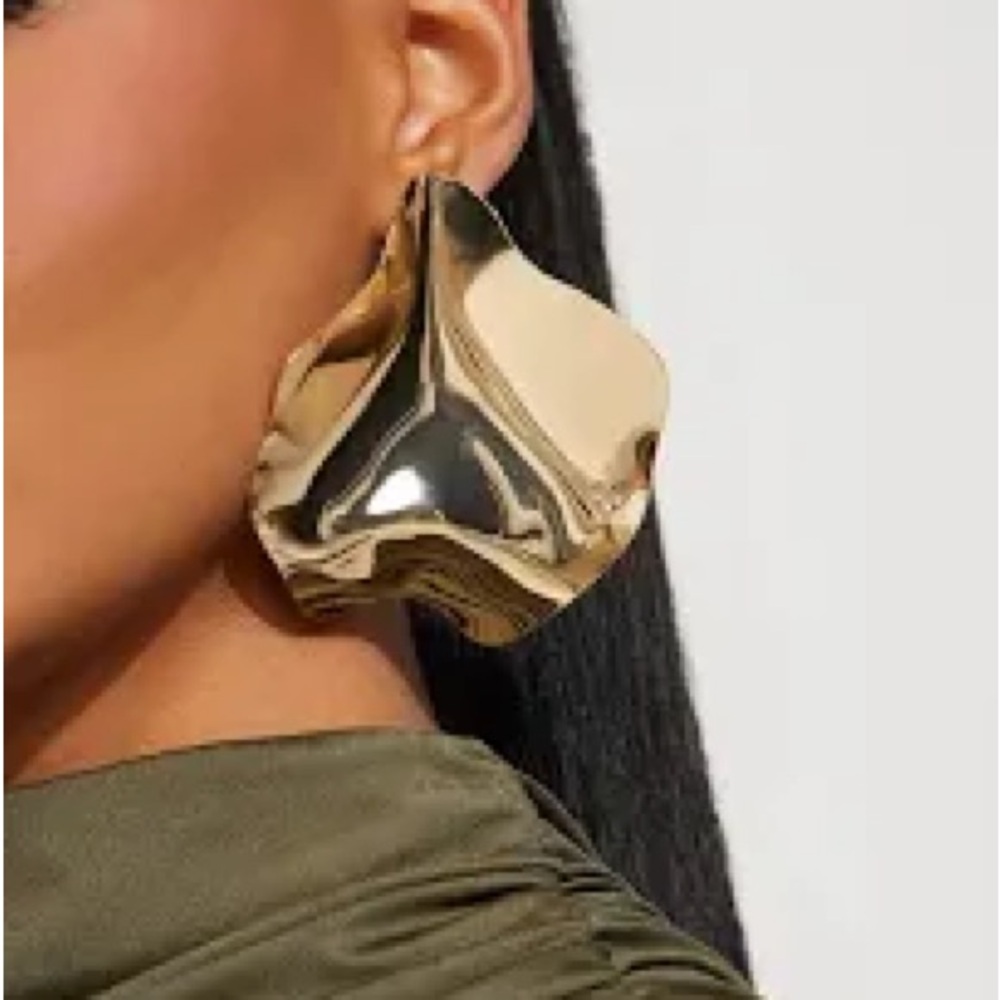 Gold Sculptural Statement Drop Earrings - Women Jewelry